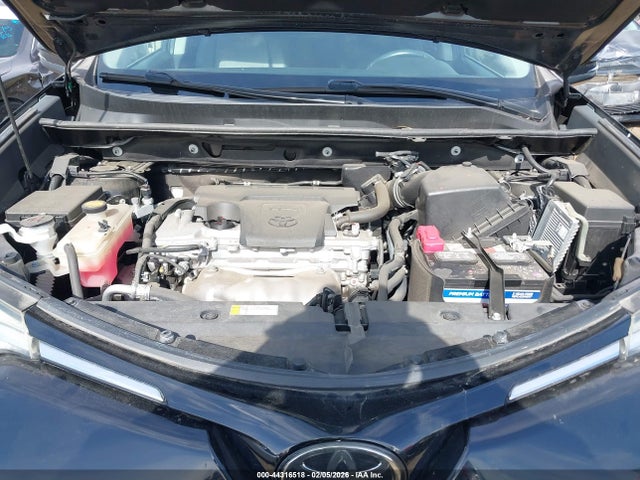 Toyota Rav4 Xle 2018 2T3WFREV5JW455313 Image 10