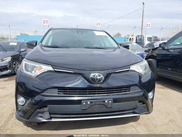 Toyota Rav4 Xle 2018 2T3WFREV5JW455313 Image 12