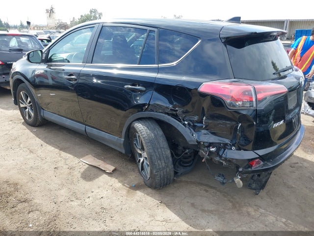 Toyota Rav4 Xle 2018 2T3WFREV5JW455313 Image 3