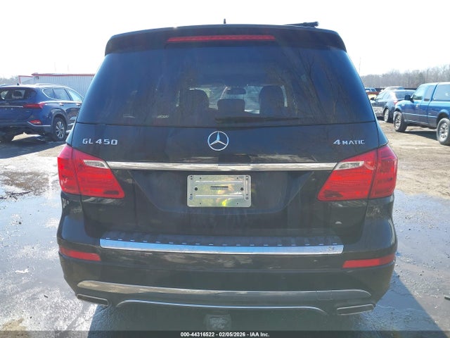 2015 Mercedes-benz Gl 450 4matic მანქანა იყიდება აუქციონზე, vin: 4JGDF6EE2FA529889, აუქციონის ნომერი: 44316522