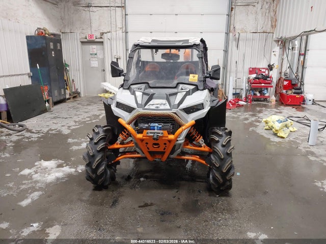 3NSNAM996MH661361 Polaris Rzr Xp 1000 High Lifter Edition