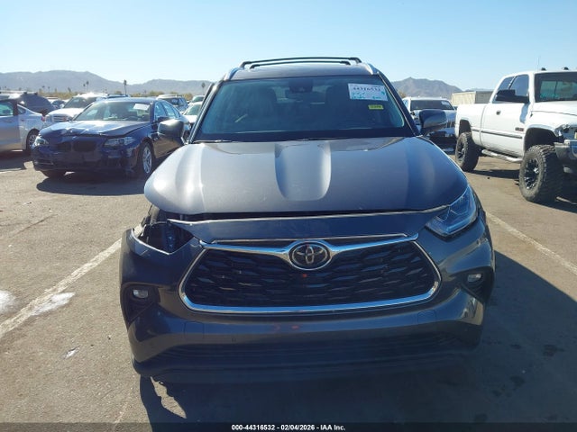 5TDYZRAH8MS524291 Toyota Highlander Limited