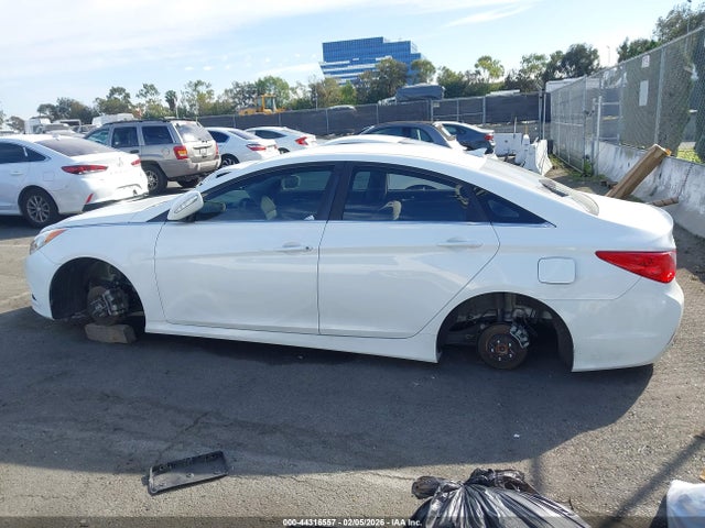5NPEB4AC8EH829473 Hyundai SONATA GLS
