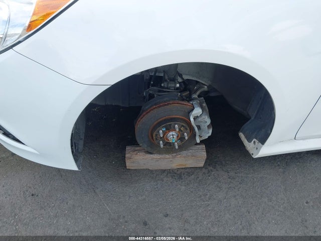 5NPEB4AC8EH829473 Hyundai SONATA GLS