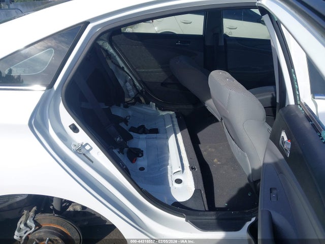 5NPEB4AC8EH829473 Hyundai SONATA GLS