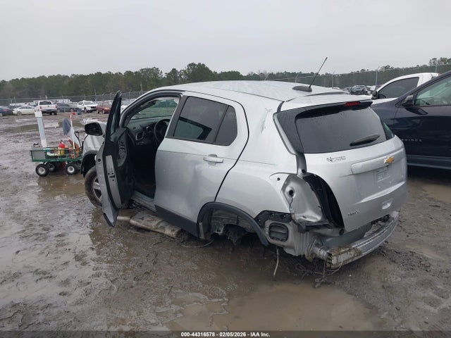 2021 CHEVROLET TRAX KL7CJKSB3MB317878 Photo 2