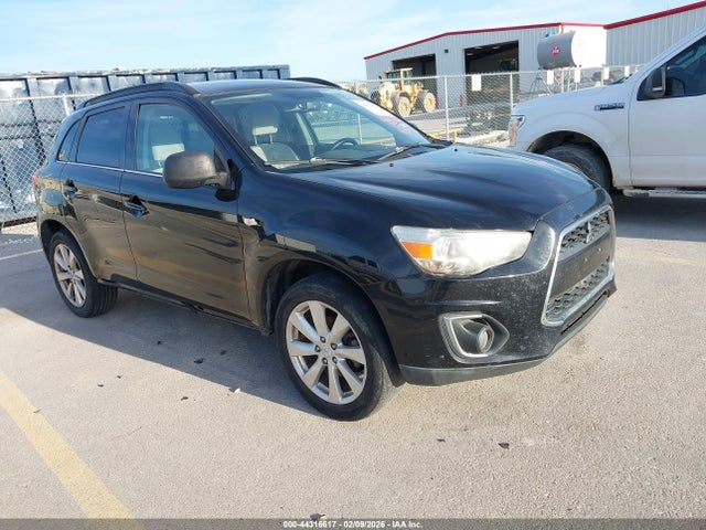 2015 MITSUBISHI OUTLANDER SPORT 4A4AP4AU4FE028722 Photo 0