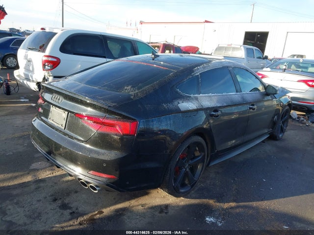 2019 AUDI S5 WAUB4CF56KA100079 Photo 3