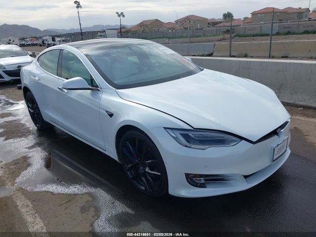 2018 TESLA MODEL S 5YJSA1E47JF271731 Photo 0