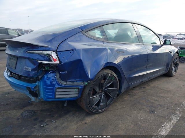 2024 TESLA MODEL 3 5YJ3E1ET9RF830966 Photo 3