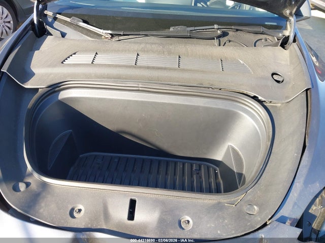 2022 TESLA MODEL Y 7SAYGDEF5NF531080 Photo 9