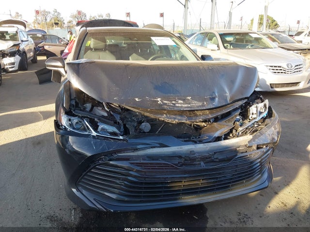 4T1B11HK7JU157466 Toyota CAMRY LE