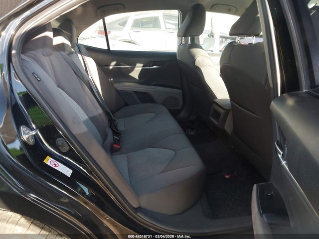 4T1B11HK7JU157466 Toyota CAMRY LE