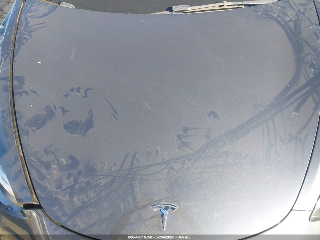 44316750 :رقم المزاد ، 5YJ3E1EA3NF298820 vin ، 2022 Tesla Model 3 Rear-wheel Drive مزاد بيع