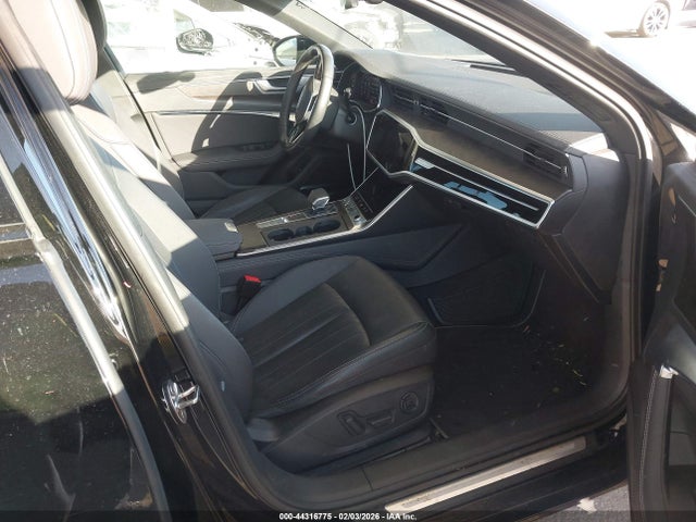 WAUE8AF23KN129334 Audi A6 45 Premium