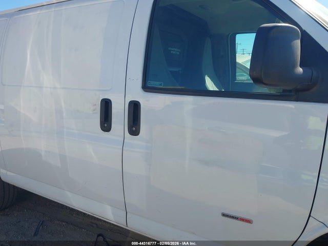 1GCWGAF14K1372319 Chevrolet Express 2500 Work Van