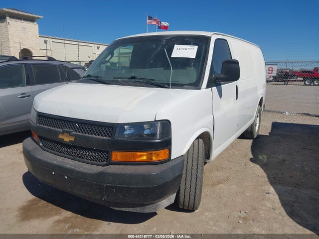 1GCWGAF14K1372319 Chevrolet Express 2500 Work Van
