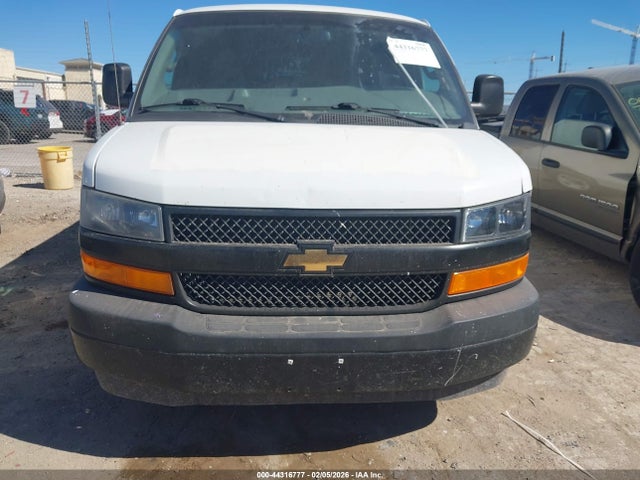 1GCWGAF14K1372319 Chevrolet Express 2500 Work Van