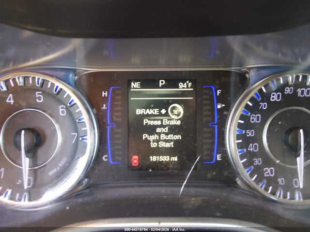 Chrysler 200 Limited Platinum 2016 1C3CCCAB1GN179883 Image 7