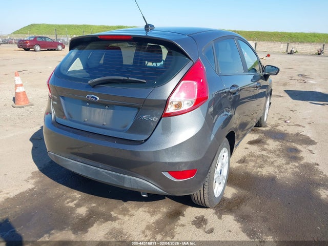 Ford FIESTA SE 2016 3FADP4EJ0GM133795 Image 4