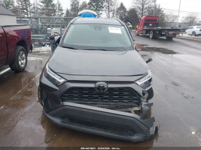 44316831 :رقم المزاد ، 2T3W1RFV9NC206792 vin ، 2022 Toyota Rav4 Xle مزاد بيع