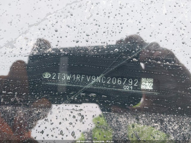 44316831 :رقم المزاد ، 2T3W1RFV9NC206792 vin ، 2022 Toyota Rav4 Xle مزاد بيع