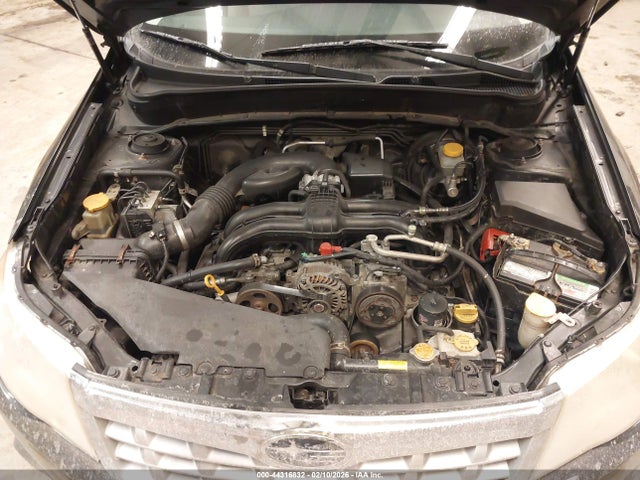 44316832 :رقم المزاد ، JF2SHABC7DH400211 vin ، 2013 Subaru Forester 2.5x مزاد بيع