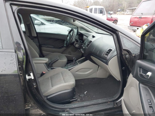 KIA FORTE LX 2016 KNAFK4A60G5521048 Image 5