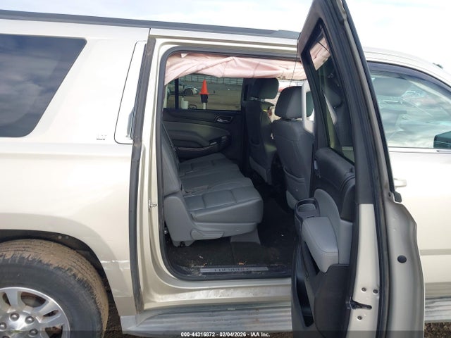 Продаж на аукціоні авто 2016 Chevrolet Suburban Lt, vin: 1GNSKHKC7GR101526, номер лоту: 44316872