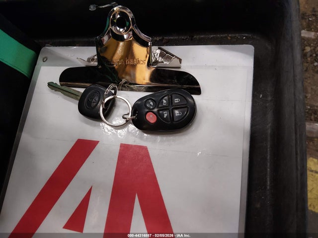 5TDYK3DC0ES411289 Toyota Sienna Xle V6 8 Passenger