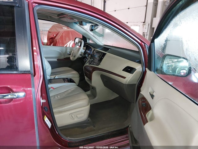 5TDYK3DC0ES411289 Toyota Sienna Xle V6 8 Passenger