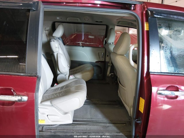 5TDYK3DC0ES411289 Toyota Sienna Xle V6 8 Passenger
