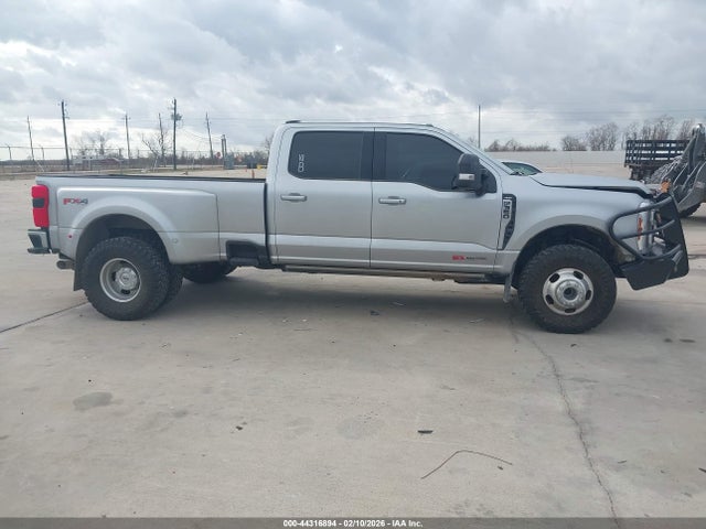 Ford F-350 Lariat 2024 1FT8W3DM1REF33104 Image 13