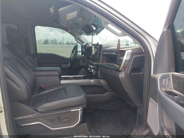 Ford F-350 Lariat 2024 1FT8W3DM1REF33104 Image 7