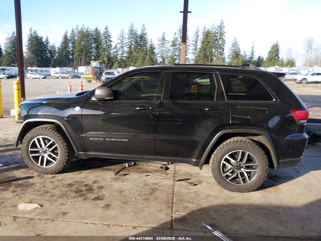 1C4RJFLG7KC730764 Jeep Grand Cherokee Trailhawk 4x4