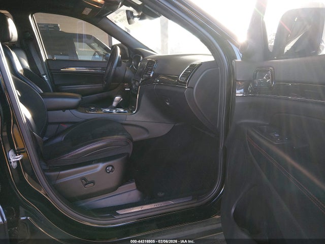 2019 JEEP GRAND CHEROKEE 1C4RJFLG7KC730764 Photo 4