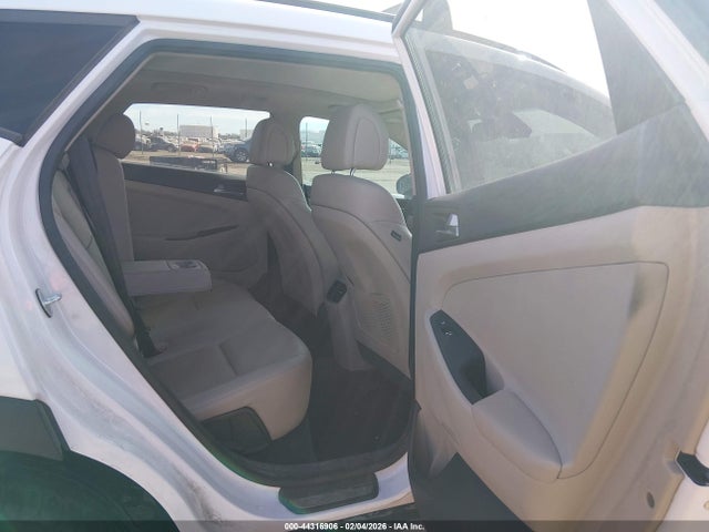 2016 HYUNDAI TUCSON KM8J33A22GU262159 Photo 7