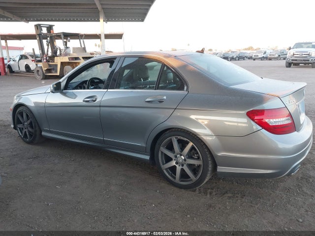 WDDGF8AB4EG247795 Mercedes-Benz C 300 Sport 4matic