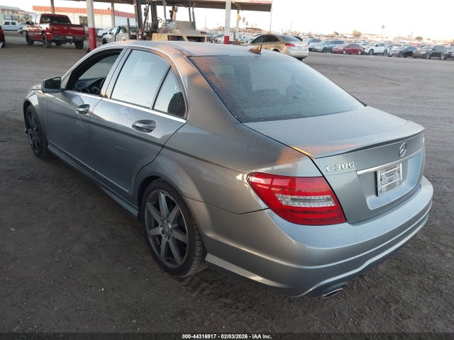 WDDGF8AB4EG247795 Mercedes-Benz C 300 Sport 4matic