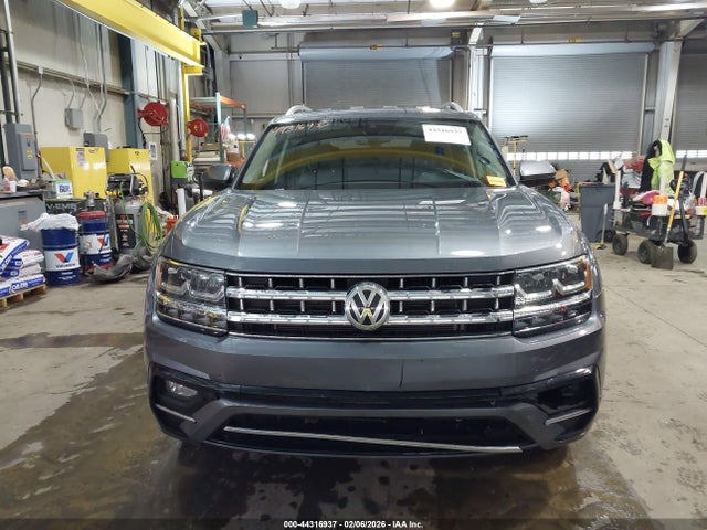 Продаж на аукціоні авто 2018 Volkswagen Atlas 3.6l V6 Se W/technology, vin: 1V2PR2CA7JC570421, номер лоту: 44316937