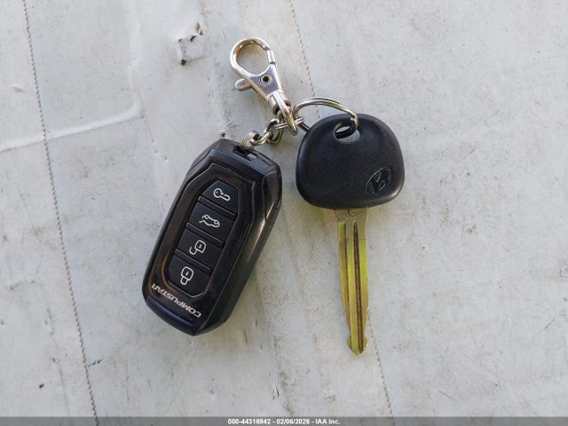 2019 HYUNDAI ELANTRA 5NPD84LF3KH452984 Photo 10