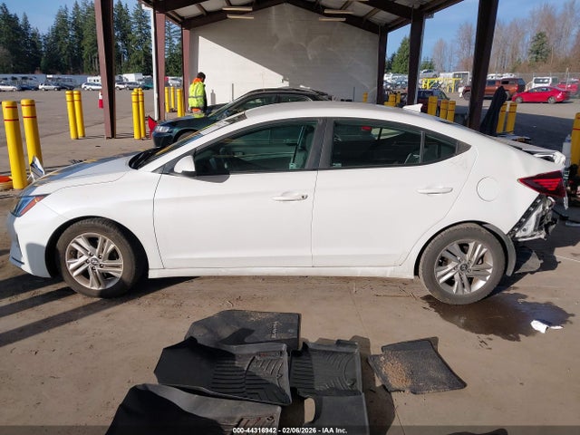 Hyundai ELANTRA SEL 2019 5NPD84LF3KH452984 Image 15