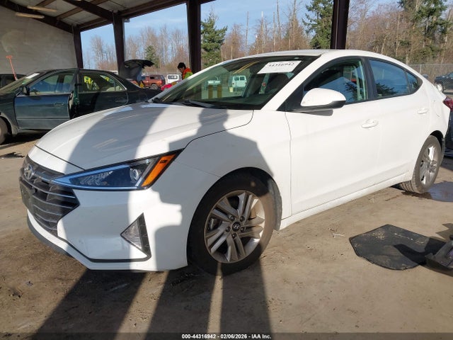 2019 HYUNDAI ELANTRA 5NPD84LF3KH452984 Photo 1