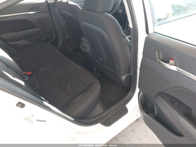 2019 HYUNDAI ELANTRA 5NPD84LF3KH452984 Photo 7