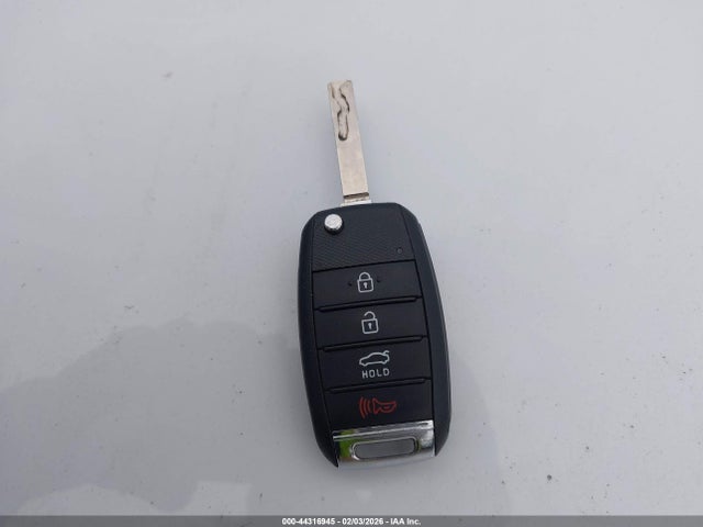 KIA Optima Lx 2018 5XXGT4L32JG193853 Image 11