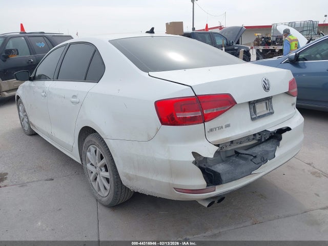 3VWD17AJ1FM210415 Volkswagen Jetta 1.8t Se