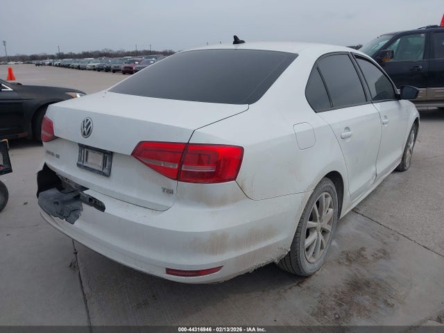 3VWD17AJ1FM210415 Volkswagen Jetta 1.8t Se
