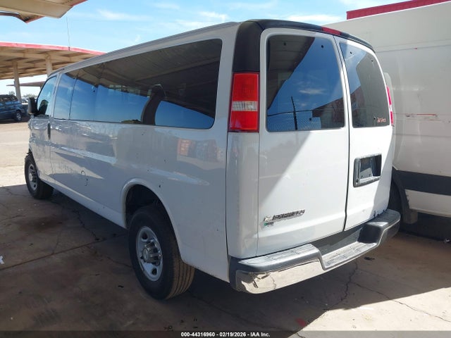 1GAZGPFG5H1337682 Chevrolet Express 3500 Lt