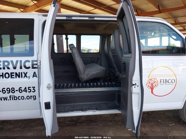 1GAZGPFG5H1337682 Chevrolet Express 3500 Lt