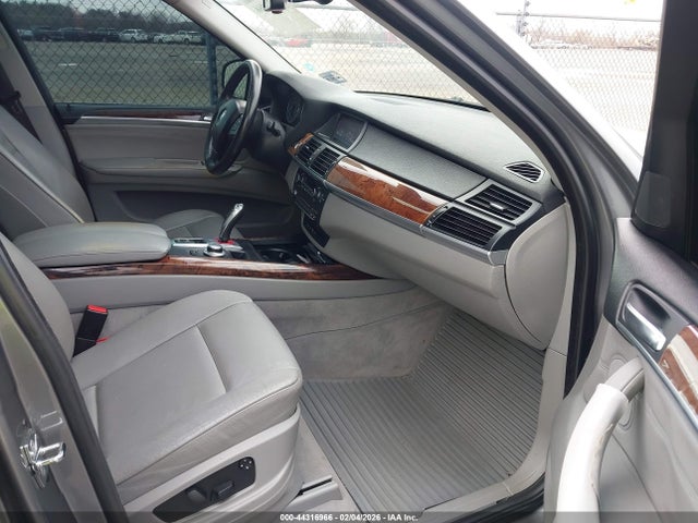 2008 BMW X5 5UXFE43538L001775 Photo 4